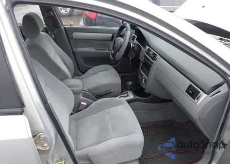 2005 Suzuki Forenza S z USA, uszkodzony, nr VIN KL5JD56Z35K233321